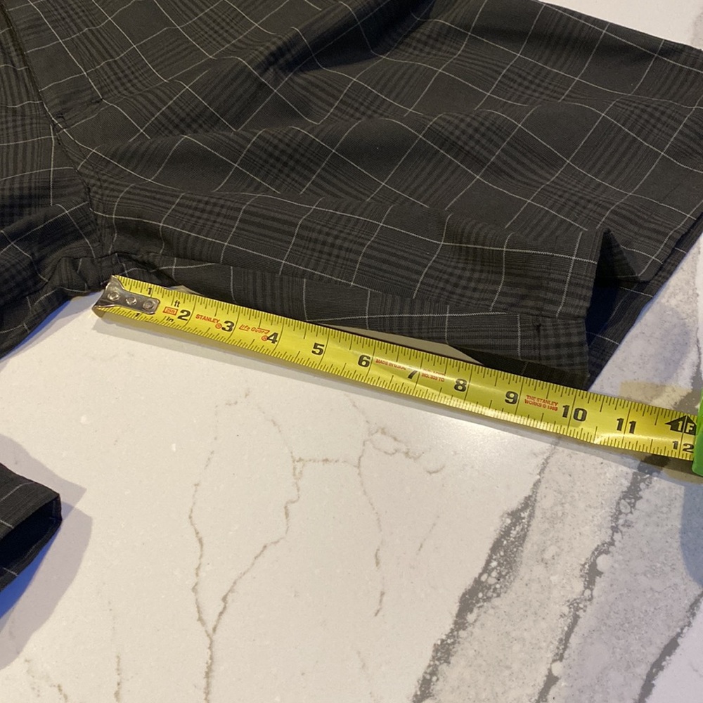 O’Neill Golf Shorts Size 34 - Picture 4 of 9